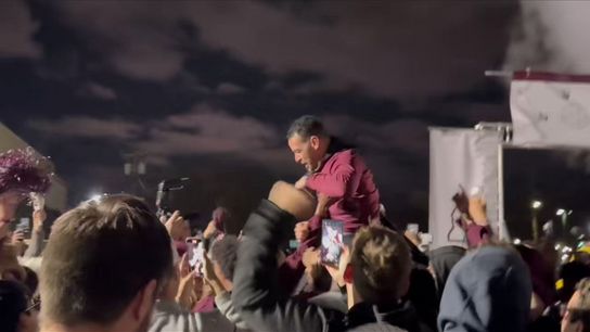 Video: Players hoist Mississippi State AD onto shoulders (Zac Selmon)