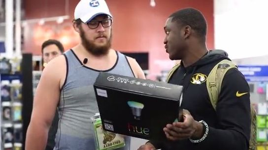 Video of the Day - Mizzou goes on their Best Buy shopping spree (Video of the Day)