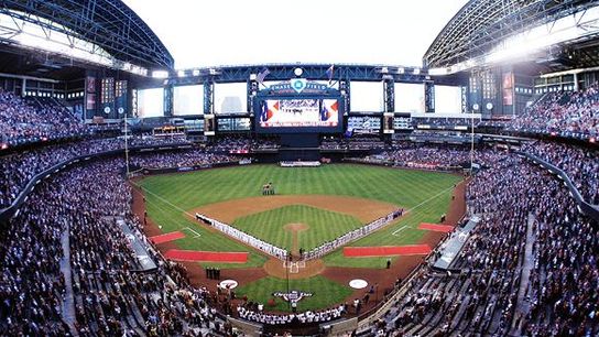 MLB to allow iPads in dugouts and bullpens (Top)