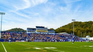 Sources: Morehead State hiring new coach (Les Miles)