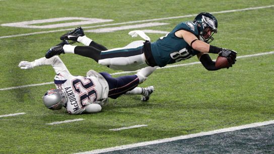 How Doug Pederson challenges his staff... and how it led to a Super Bowl-winning play (mike groh)
