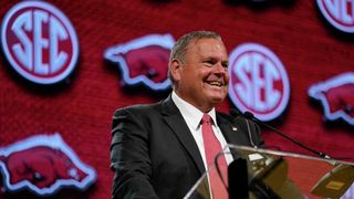 Arkansas coach Sam Pittman sounds off on Internet trolls: I'm not Tweeting at you (Razorbacks)