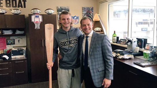 PJ Fleck prepared his freshman kicker for big Northwestern game by having him kick with his hair on the line (Featured)
