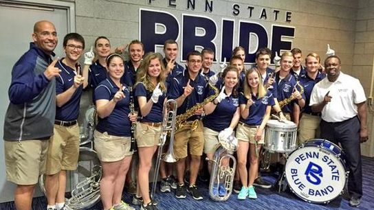 Penn State demonstrates how to bring the energy to a team meeting (Band)