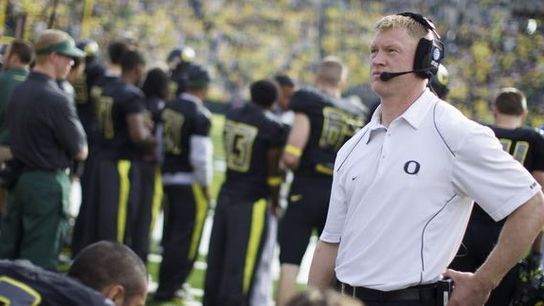 Why are young players choosing to transfer so quickly? Oregon OC Scott Frost has an answer (Featured)