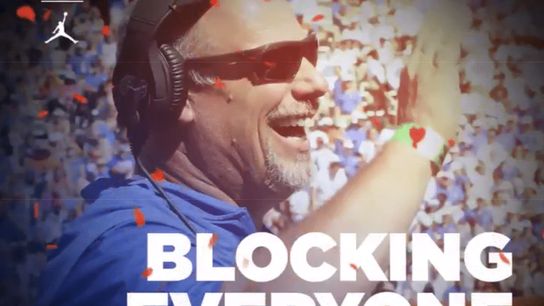 The Florida staff won Valentines with custom Twitter V-Day cards (Valentines)