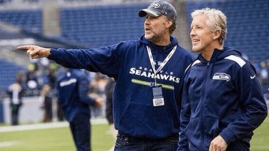 Video: Pete Carroll pranks team during Zoom meeting (prank)