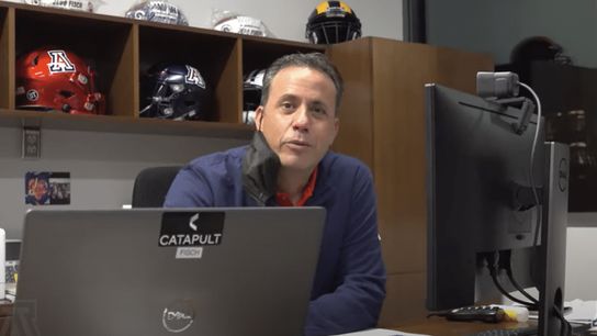 Video: Shadow Jedd Fisch for a day at Arizona (spring)