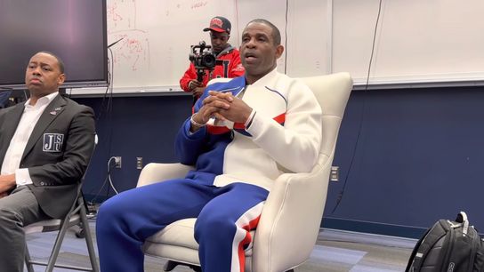 Video: Inside the team meeting Deion broke news to team he's leaving (Colorado)