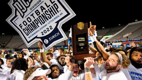 Iowa Western wins JuCo national title (Scott Strohmeier)