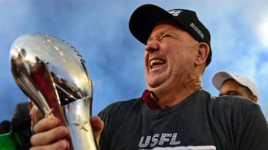 Three stages that every championship team goes through (Skip Holtz)
