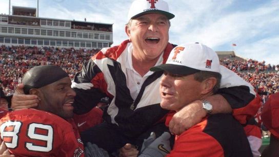 The three words that define coaching, according to Spike Dykes (spike dykes)