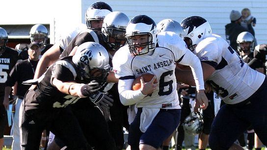 Video: D-II program executes perfect Hail Mary to capture first winning season since 2000 (D-II)