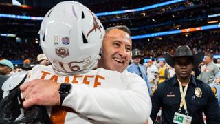 Names emerge for Texas defensive backs opening (Mike Mickens)