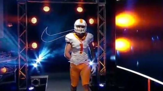 Photos: Tennessee has revealed their new Nike unis (Featured)