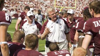 Former Packers, Texas A&M head coach Mike Sherman is now a HS coach (Featured)