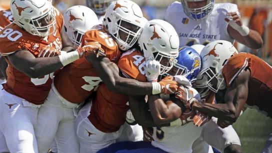 Texas' 3rd down success on defense lies in a simple mantra (Featured)
