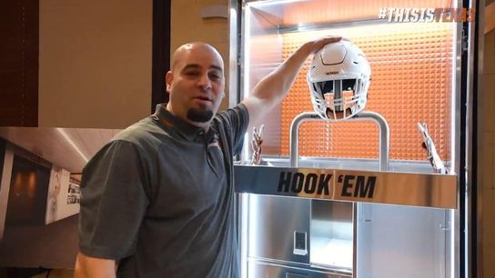 Video: Get an in-depth look at the custom details that went into the new high-tech lockers at Texas (lockers)