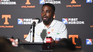 Tennessee reportedly finalizing extension for defensive coordinator Tim Banks (tim banks)