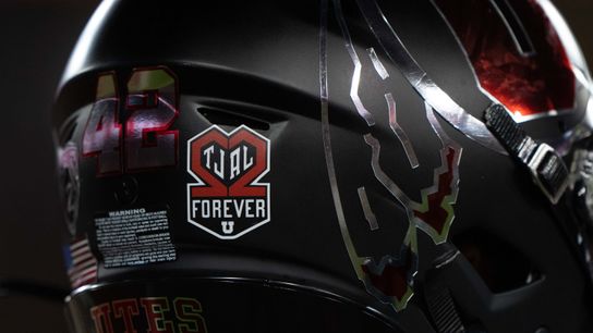 Utah to honor two fallen players with special helmets in 2022 (Utah)