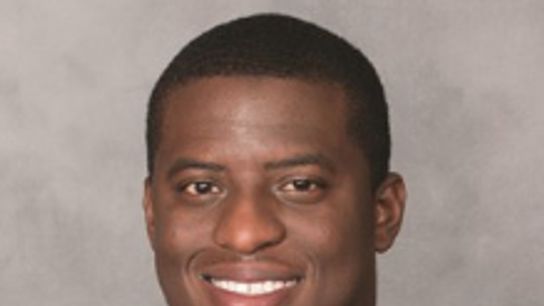 Sources: Butch Jones, Arkansas State adding former Cincy standout Walt Stewart to staff (Walt Stewart)
