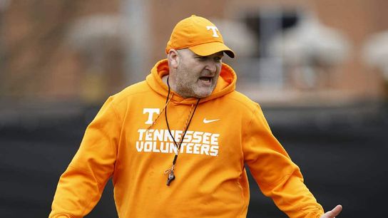 Sources: South Carolina expected to add SEC offensive line coach (South Carolina)