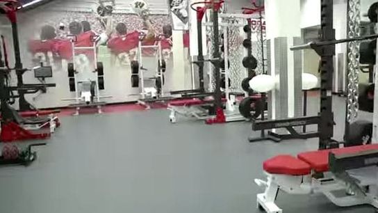 Video: Check out Wisconsin's finished weight room inside of Camp Randall (Wisconsin)