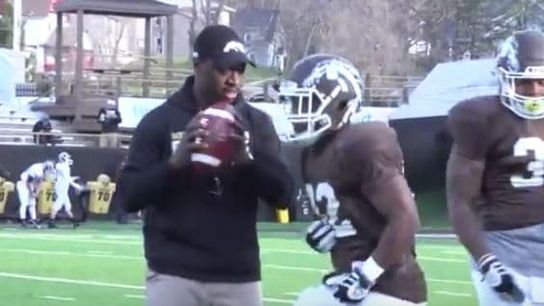 Video of the Day - New WMU RBs coach Kenni Burns mic'd up (Video of the Day)