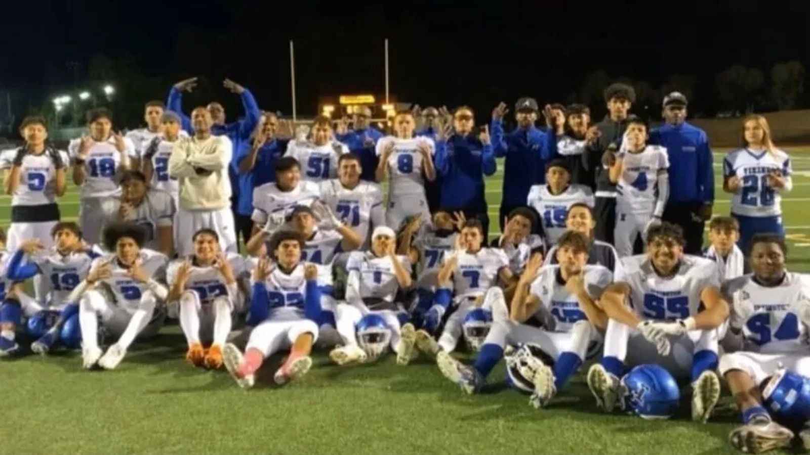 Instead of hiring a new head coach after a 7-4 season, a California HS has decided to cancel their fall season (Featured)