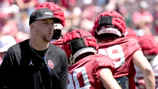 Intriguing New Coordinators: 29-year-old Ben Arbuckle has the weight of Oklahoma on his shoulders. Photo by SARAH PHIPPS/THE OKLAHOMAN / USA TODAY NETWORK via Imagn Images