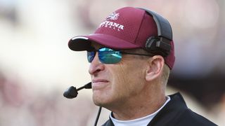 Sources: Montana head coach Bobby Hauck to resign, internal promotion named (Featured). Photo by Michael Thomas Shroyer-Imagn Images