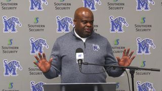 Charles Huff makes the case for calling no timeouts on offense (Featured)