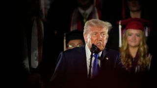 President Trump issues executive order aimed at eligibility, transfer restrictions (Donald Trump executive order college sports)