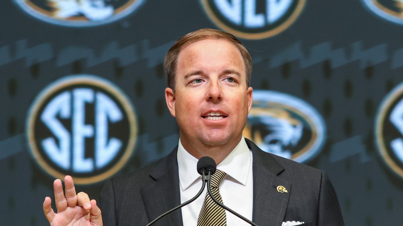 Breaking down Eli Drinkwitz's argument for a 30-team College Football Playoff (Eli Drinkwitz). Photo by Jordan Godfree-Imagn Images