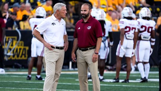 FBS head coach steps in to play scout team as injuries mount (Featured)