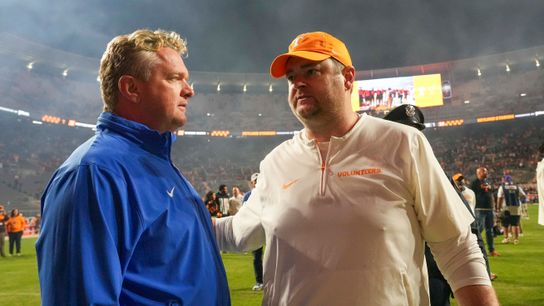Kentucky and Mark Stoops reportedly issue raise and extension to top assistant. Photo by © Angelina Alcantar/News Sentinel / USA TODAY NETWORK via Imagn Images