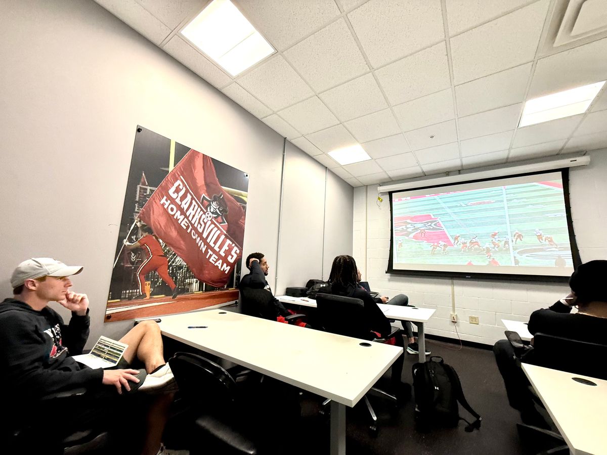 AP head coach Jeff Faris (left) sits in the quarterbacks meeting with OC Quinn Billerman and the Govs QBs, incuding breakout-star Chris Parson, whose potential return in 2026 would make the Govs a likely preseason top-10 team. AP head coach Jeff Faris (left) sits in the quarterbacks meeting with OC Quinn Billerman and the Govs QBs, incuding breakout-star Chris Parson, whose potential return in 2026 would make the Govs a likely preseason top-10 team.