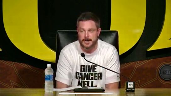 Oregon coach Dan Lanning makes stance clear for AI on his sideline