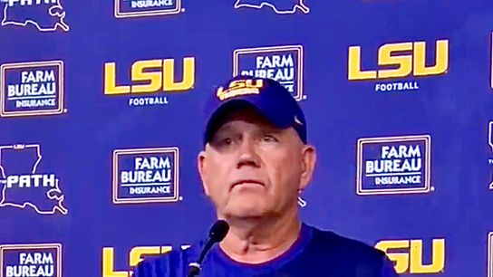 Brian Kelly rips reporter: Show some respect (Featured)