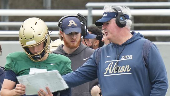 Akron to raffle off play-calling duties in Zips' home opener (Akron football)