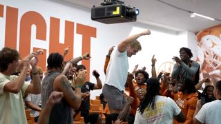 #ScholarshipAlert: Chad Powers shows us that the more things change, the more they stay the same (Texas Football)