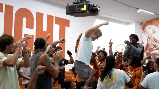 #ScholarshipAlert: Chad Powers shows us that the more things change, the more they stay the same