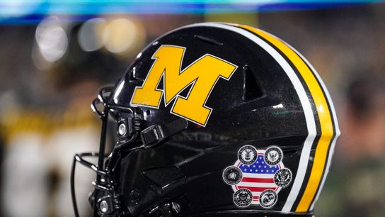 Missouri wins* 1960 national championship (Missouri Football)