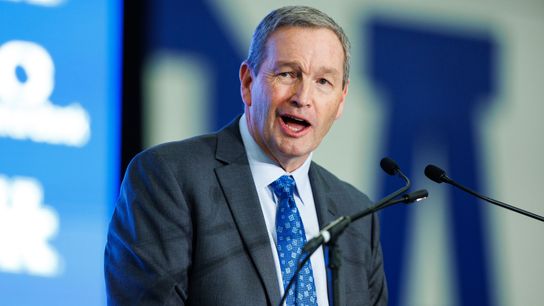 Mitch Barnhart slides into one of the all-time great retirement gigs