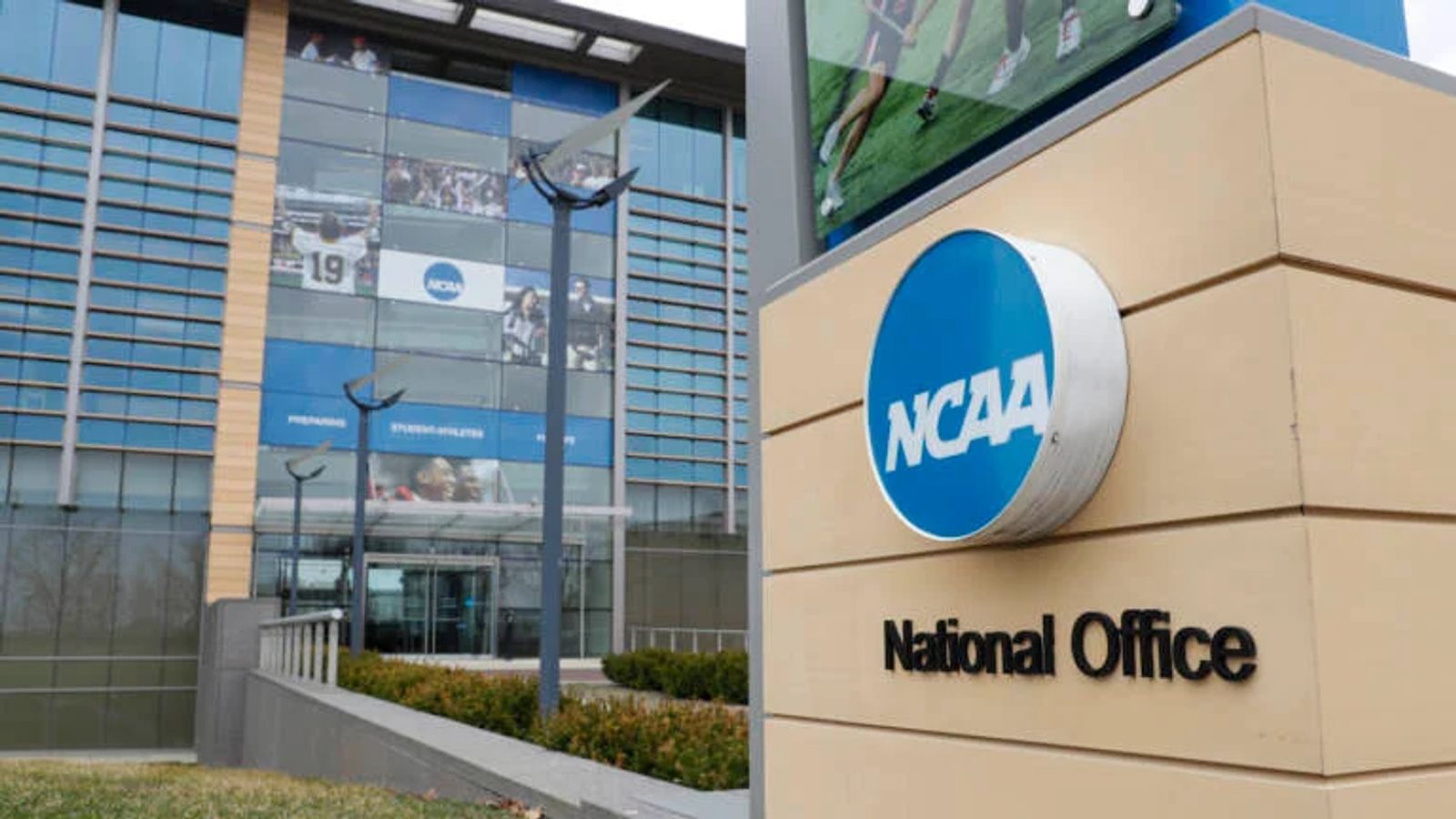 Lawsuit involving former volunteer coaches v. NCAA settlement north of $300 million (Featured)