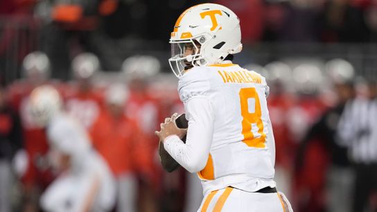Tennessee in contract negotiations with their own starting quarterback (Updated) (Tennessee Football)