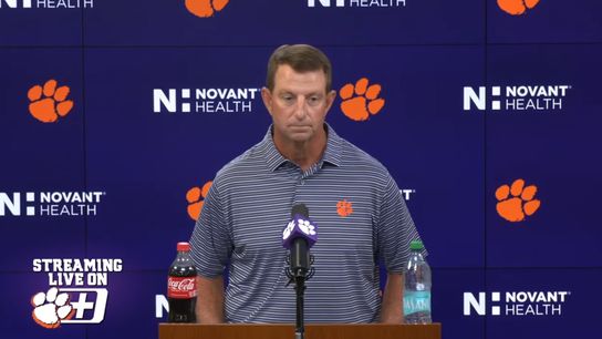 Dabo Swinney on NFL players returning to college: "It's embarrassing" (Dabo Swinney)