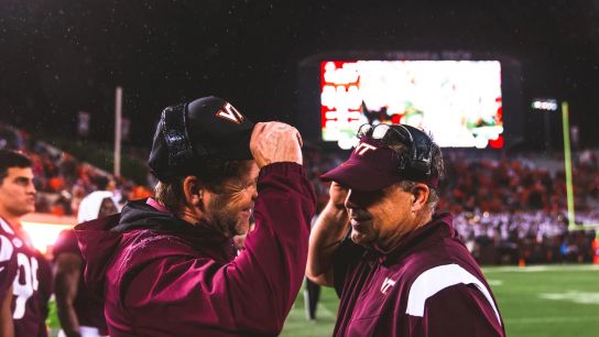 Veteran special teams coordinator Stu Holt reportedly joining Louisville staff (Featured)