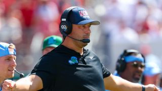 Florida ramps up Jon Sumrall pursuit, taps Urban Meyer for assistance (Featured)