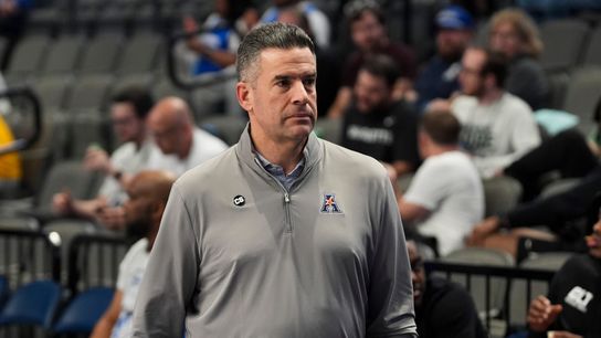 American commissioner backs Group of 6 playoff, with an asterisk (Tim Pernetti)